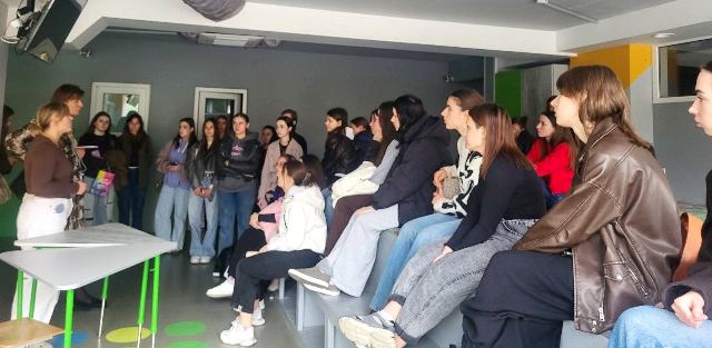 знайомлячись із особливостями проведення уроків української літератури